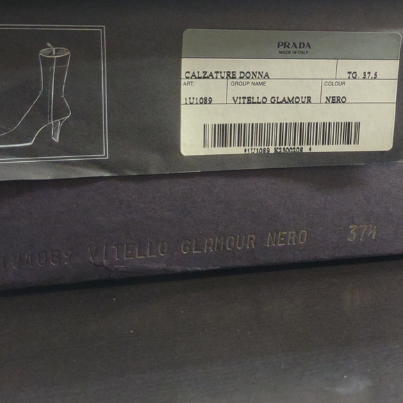 Prada black leather calf zip up boot w/ go go heel - Picture 5 of 7